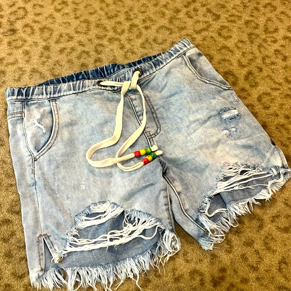 OneTeaspoon Shabby Short
